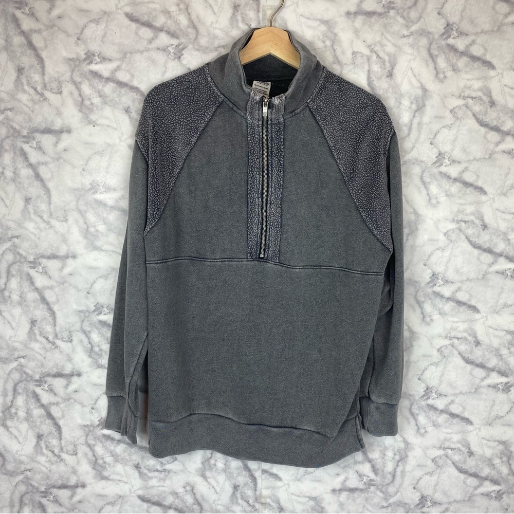 PINK Victoria's Secret Gray Pullover Sweatshirt